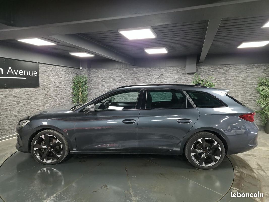 CUPRA LEON Sportstourer 2.0 TDI - 150 - BV DSG 7 V (image 2)