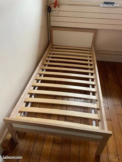 Lit enfant ikea en hauteur d'occasion - Ameublement