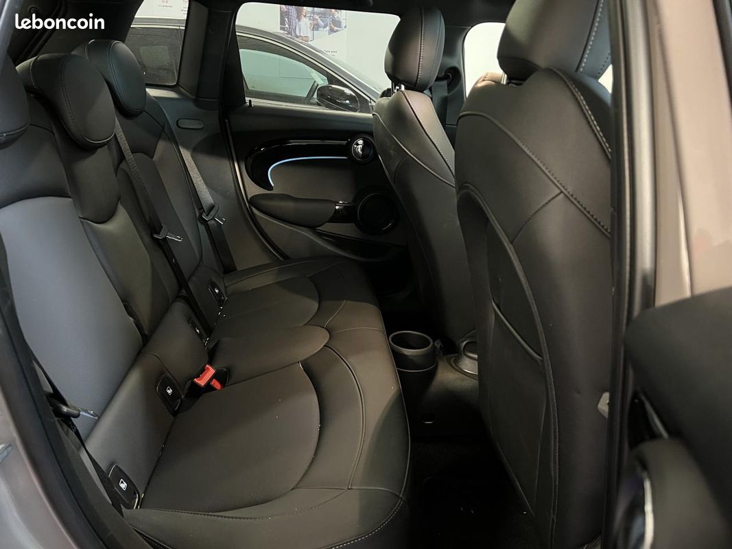 MINI COOPER Mini 5 Portes 136ch Edition Premium Plus BVA7 (image 18)