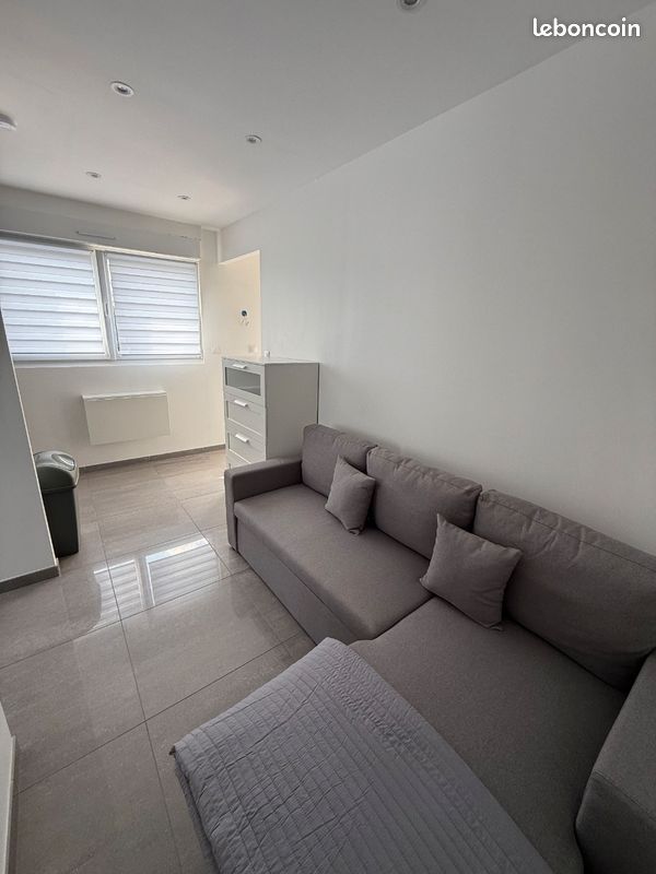 Parking 1 pièce 30 m² · à Maing · 30 m² · 550 €