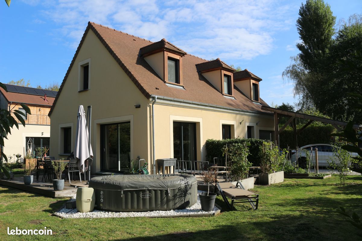 Maison 5 pièces 123 m² · à Bullion · 123 m² · 430 000 €