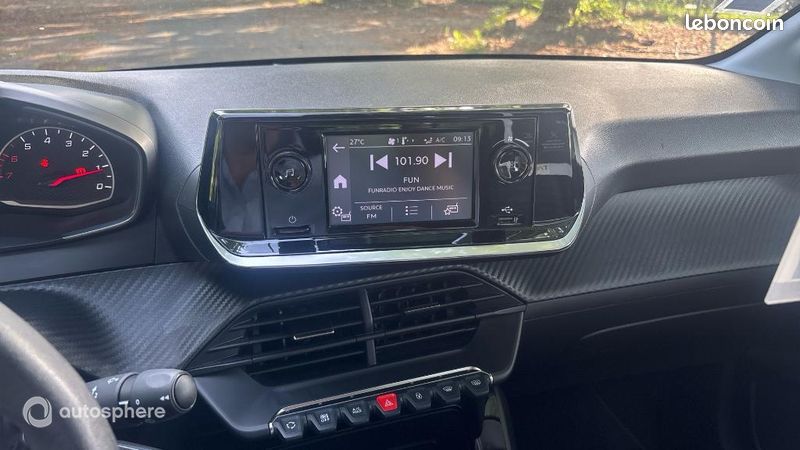 Peugeot 208 1.2 PureTech 75ch S&S Like (image 29)
