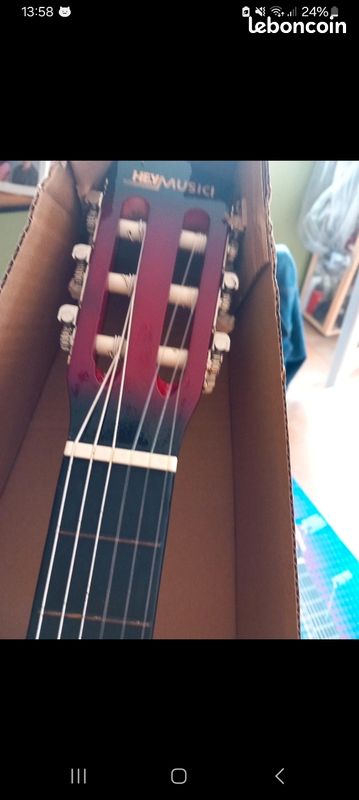 Guitare enfant (image 2)