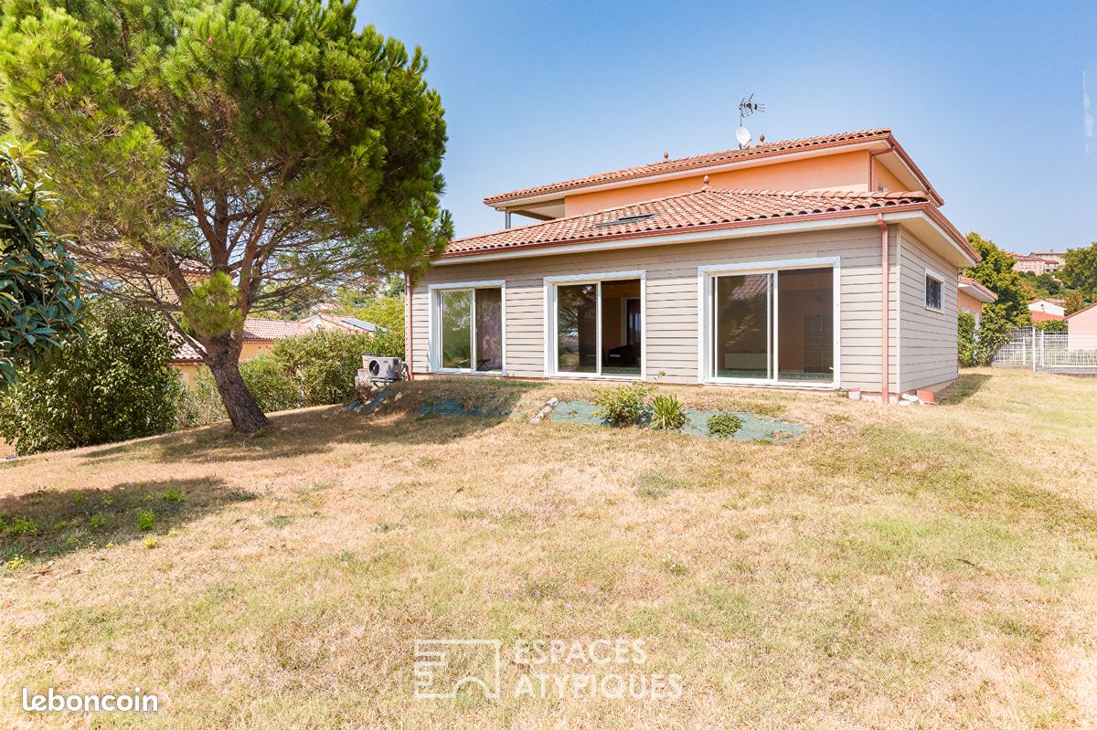Maison 5 pièces 250 m² · à Puylaurens · 250 m² · 445 000 €