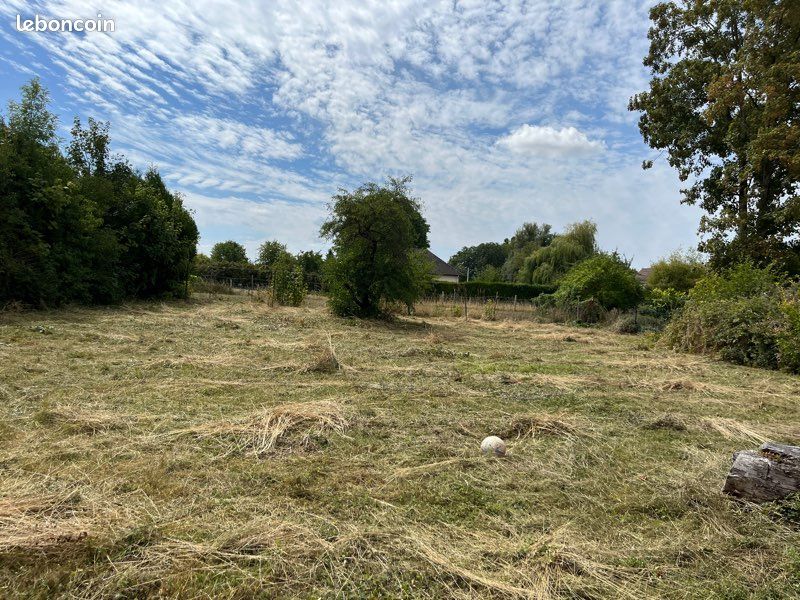 Terrain à bâtir – Marigny-le-Châtel · 52 000 €