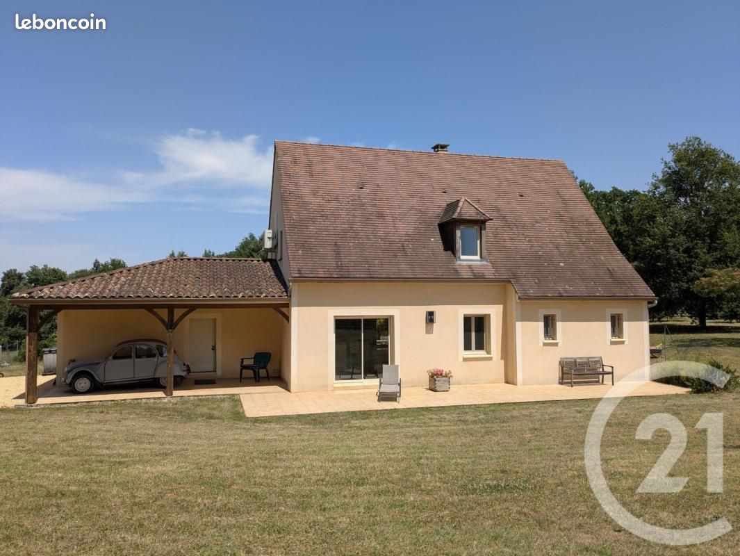 Maison 5 pièces 143 m² · à Sainte-Mondane · 143 m² · 295 000 €