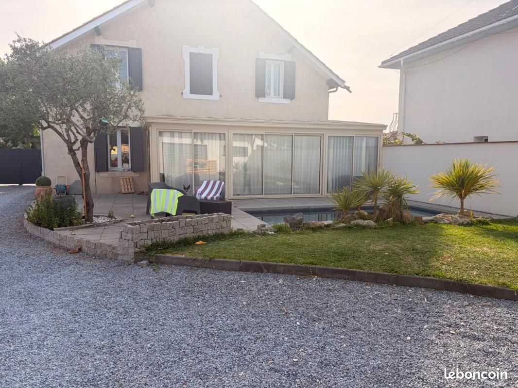 Maison 4 pièces 140 m² · à Pontonx-sur-l'Adour · 140 m² · 1 300 €