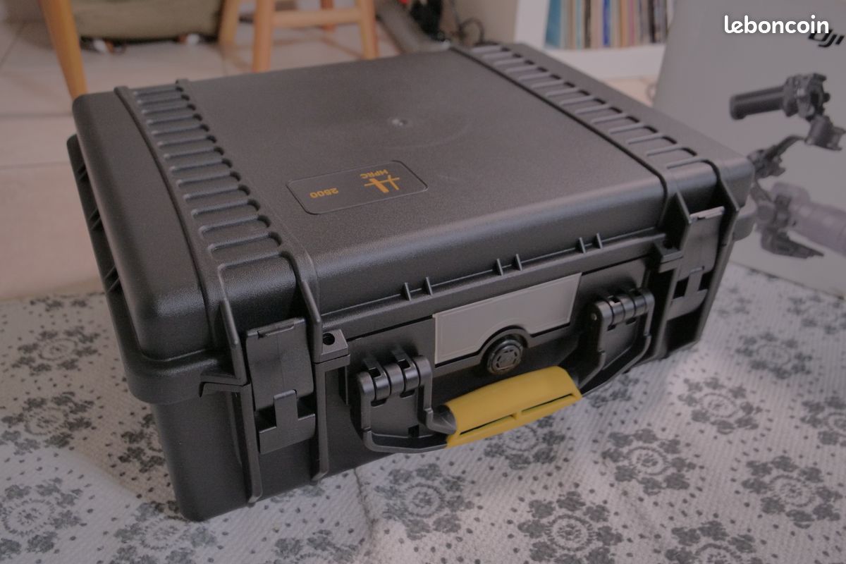 DJI Ronin RSC2 + Valise HPRC2500 + Poignée SmallRig (image 6)