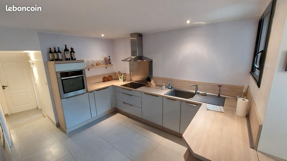 Maison 6 pièces 101 m² · à Cubzac-les-Ponts · 101 m² · 235 000 €