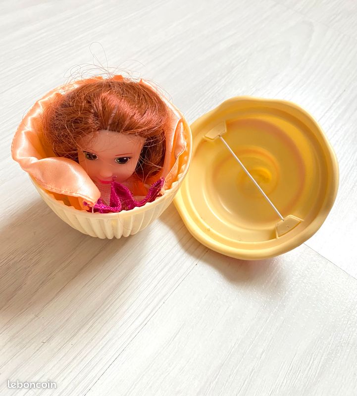 Poupée cupcake (image 2)