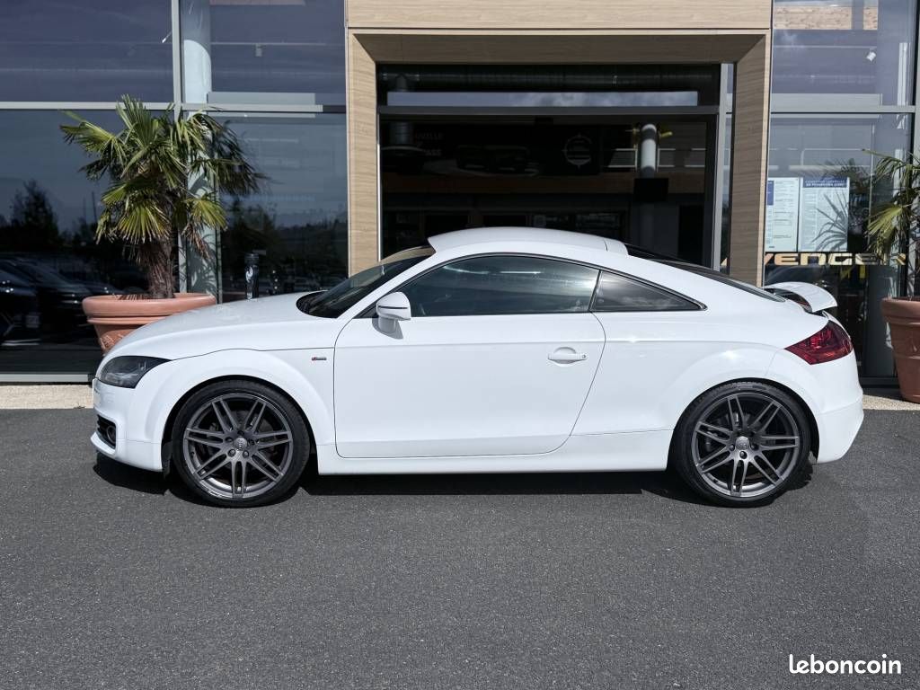Audi TT Coupé 2.0 TFSI 211 S line 2P (image 2)