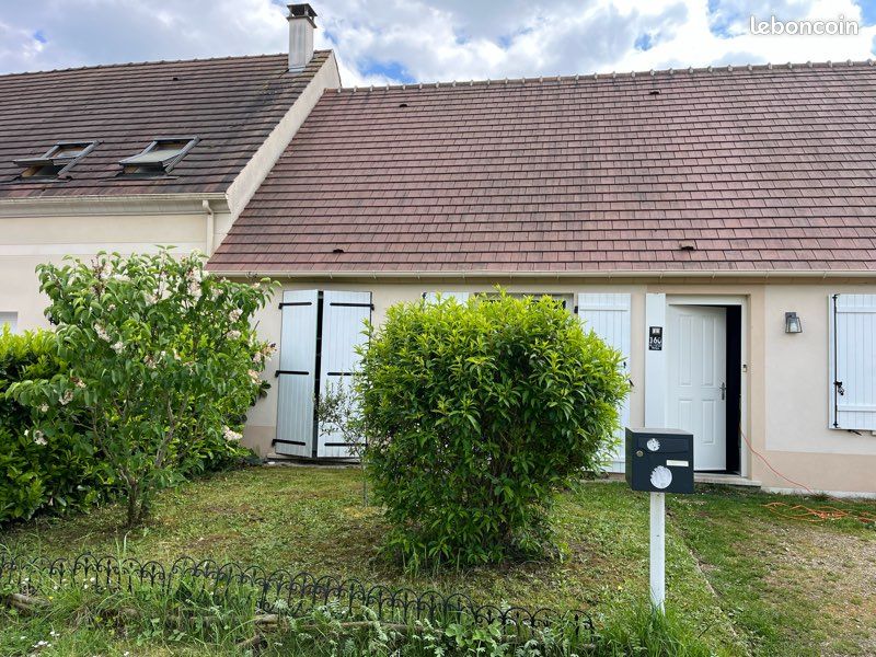 Maison 5 pièces 99 m² · à Saintines · 99 m² · 242 000 €
