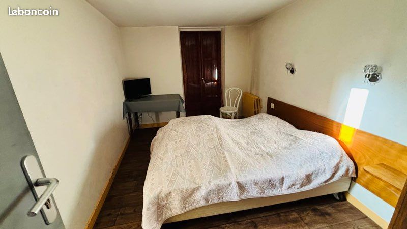 Appartement 2 pièces 40 m² · à Saint-Jean-de-Maurienne · 40 m² · 75 000 €
