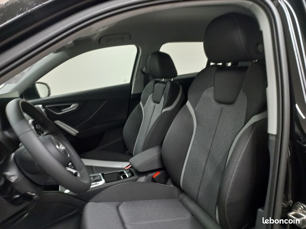 AUDI Q2 35 TFSI 150 S tronic 7 S line (image 30)