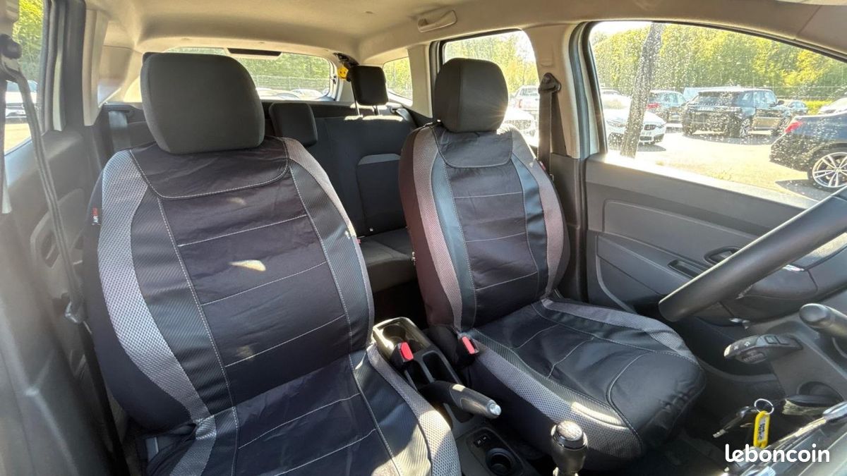 Dacia Duster ECO-GPL/ESS 100 4x2 Essentiel - 5P (image 16)