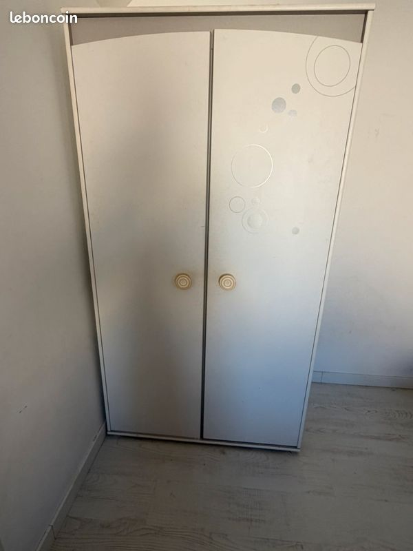 Armoire (image 1)