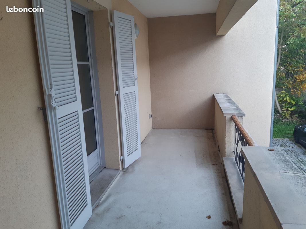 Appartement 3 pièces 59 m² · à Beaumont-sur-Oise · 59 m² · 878 €