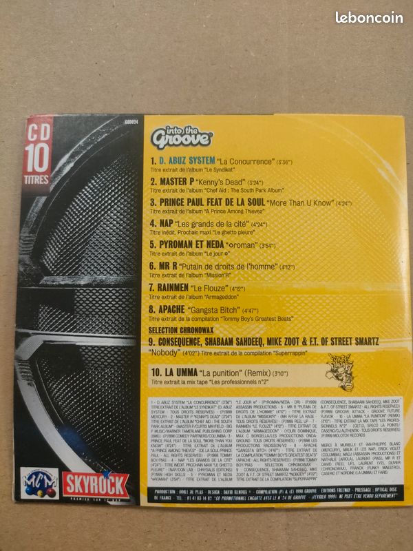 CD: Into The Groove (image 2)