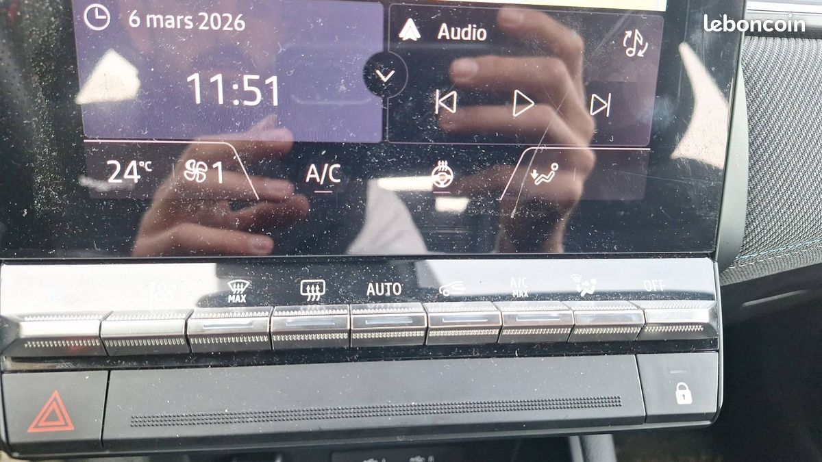 Renault captur mild hybrid 160 edc esprit alpine (image 28)