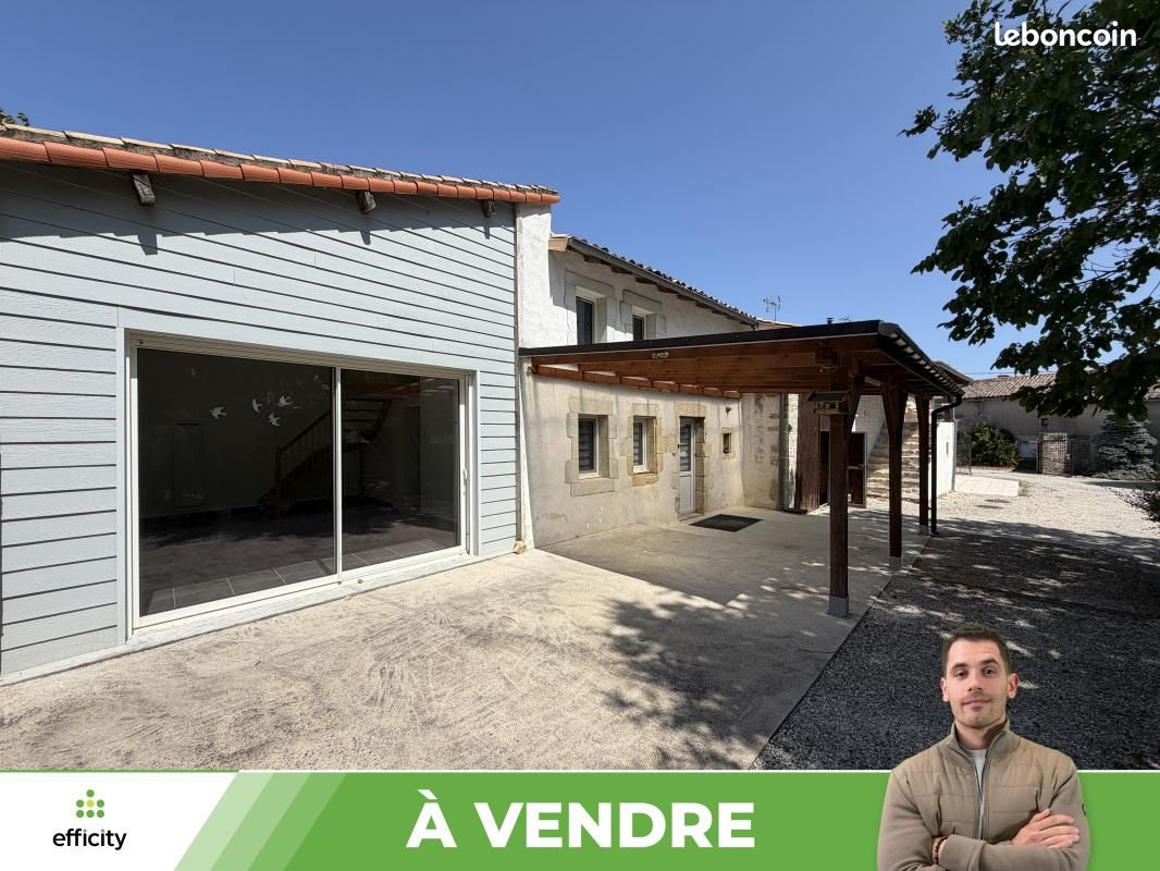 Maison 8 pièces 267 m² · à Chaunay · 267 m² · 159 000 €