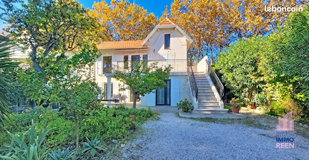 Maison 5 pièces 135 m² · à La Seyne-sur-Mer · 135 m² · 603 000 €