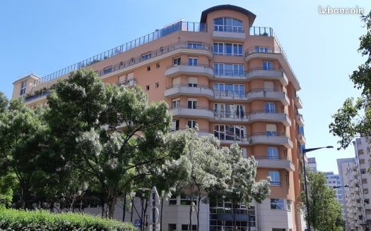 Appartement 2 pièces 45 m² · à Courbevoie · 45 m² · 342 000 €