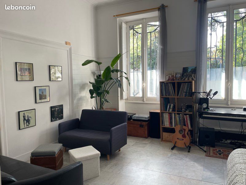 Appartement 1 pièce 31 m² · à Bordeaux · 31 m² · 700 €/mois