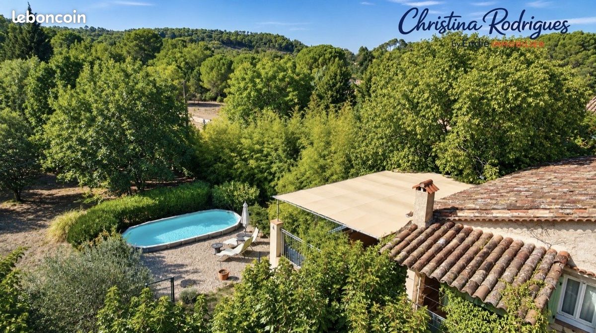 Maison 7 pièces 201 m² · à Saint-Antonin-du-Var · 201 m² · 620 000 €