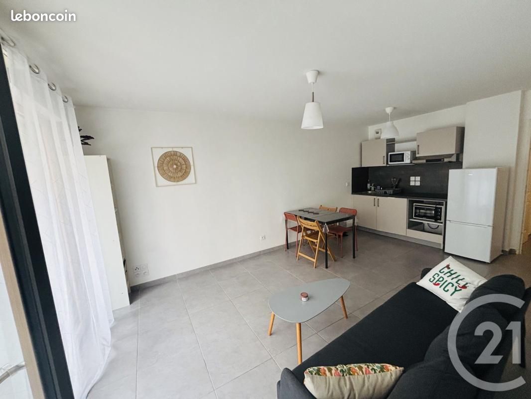 Appartement 2 pièces 45 m² · à Villeurbanne · 45 m² · 958 €