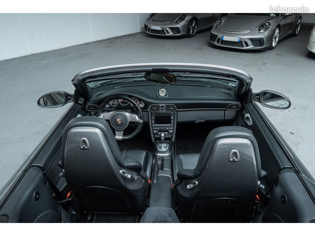 PORSCHE 911 997.2 Carrera S Cabriolet *Française / Gris Météor (image 38)