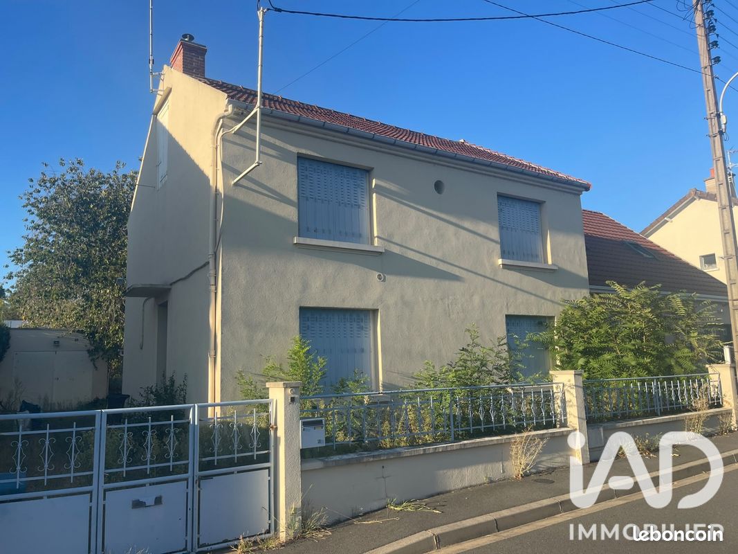 Maison 4 pièces 95 m² · à Montluçon · 95 m² · 83 000 €