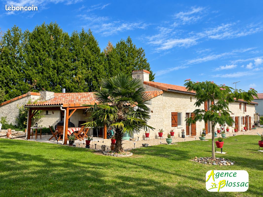 Maison 6 pièces 170 m² · à Thurageau · 170 m² · 302 000 €