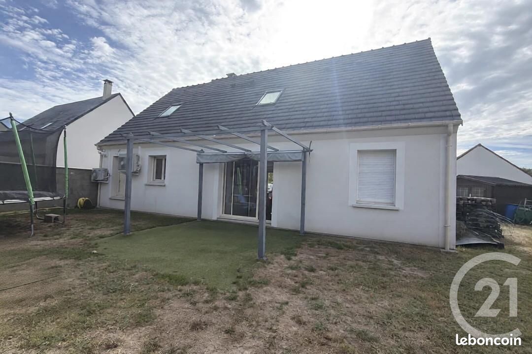 Maison 6 pièces 115 m² · à Lailly-en-Val · 115 m² · 274 000 €