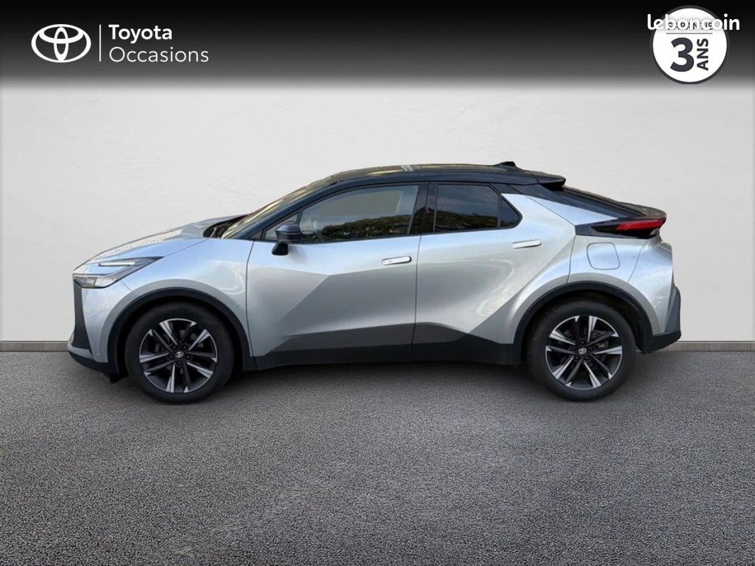 Toyota C-HR 1.8 Hybride 140ch Graphic MY26 (image 3)