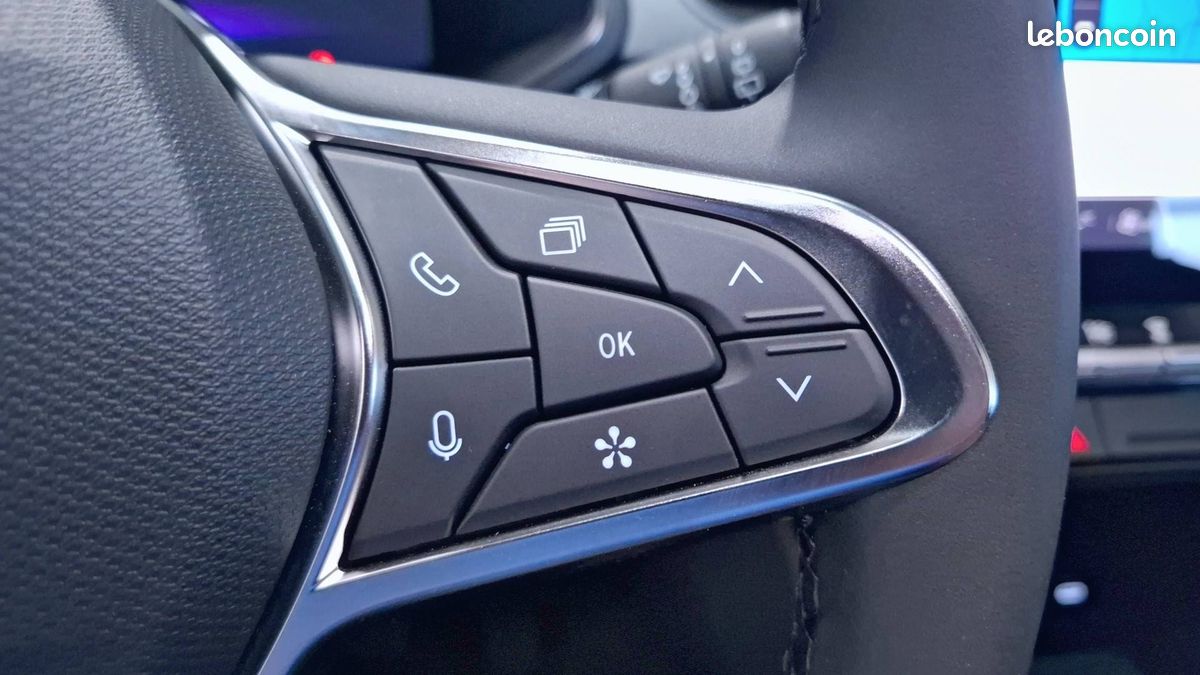Renault captur tce 90 ch techno (image 24)