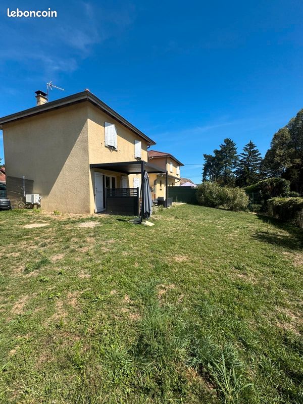 Maison 5 pièces 89 m² · à Châbons · 89 m² · 249 000 €