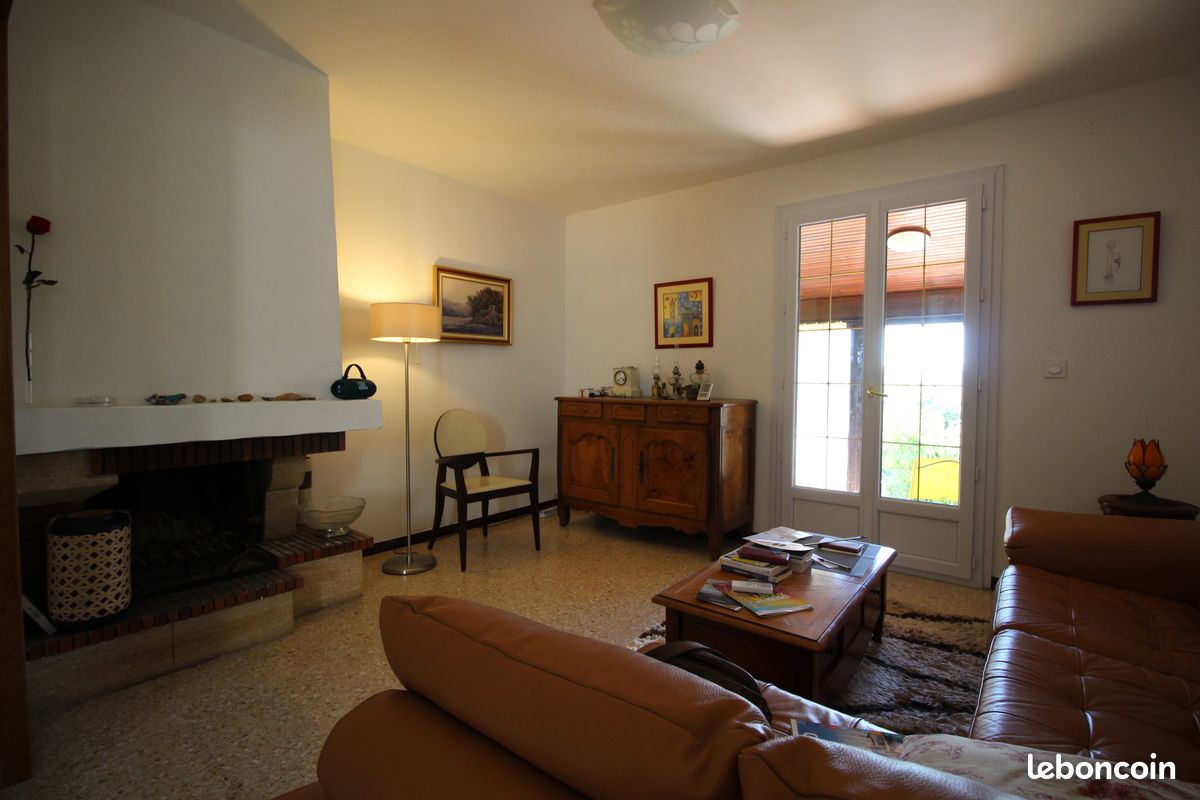 Maison 3 pièces 70 m² · à Reillanne · 70 m² · 75 000 €