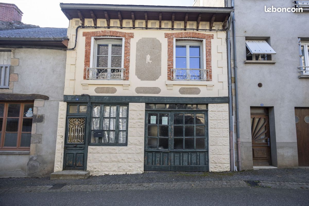 Maison 2 pièces 73 m² · à Pleaux · 73 m² · 68 900 €