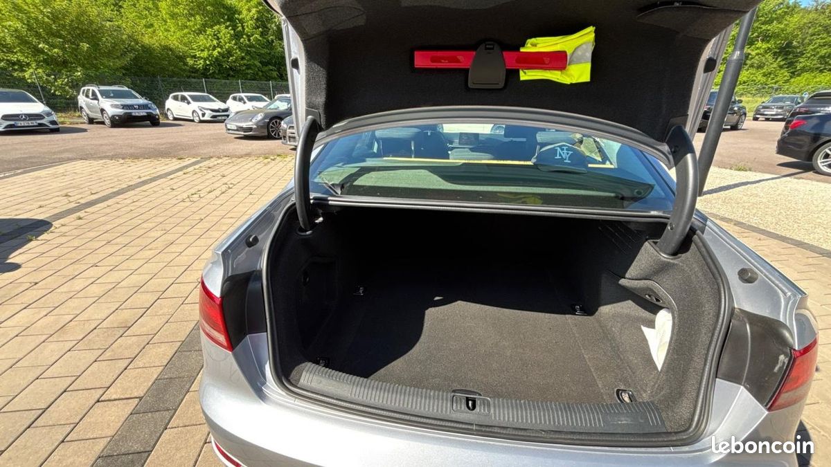 Audi A4 2.0 TDI 150 S tronic 7 Design (image 26)