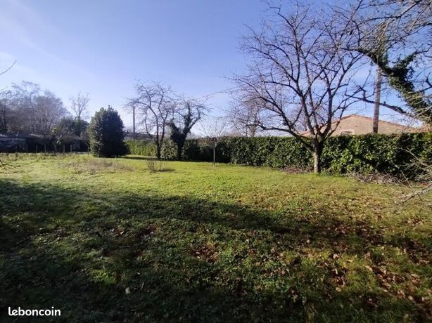 Terrain 819 m² Azay Le Brule