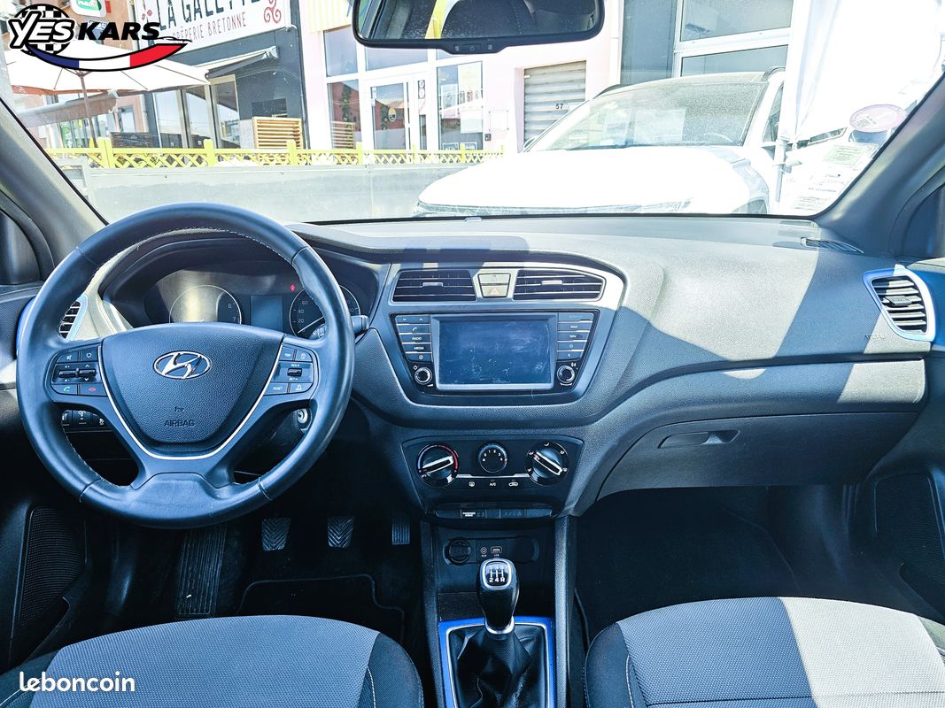 HYUNDAI i20 1.2 84 GO Navi/SUIVI COMPLET RESEAU/MOTEUR A CHAINE (image 5)