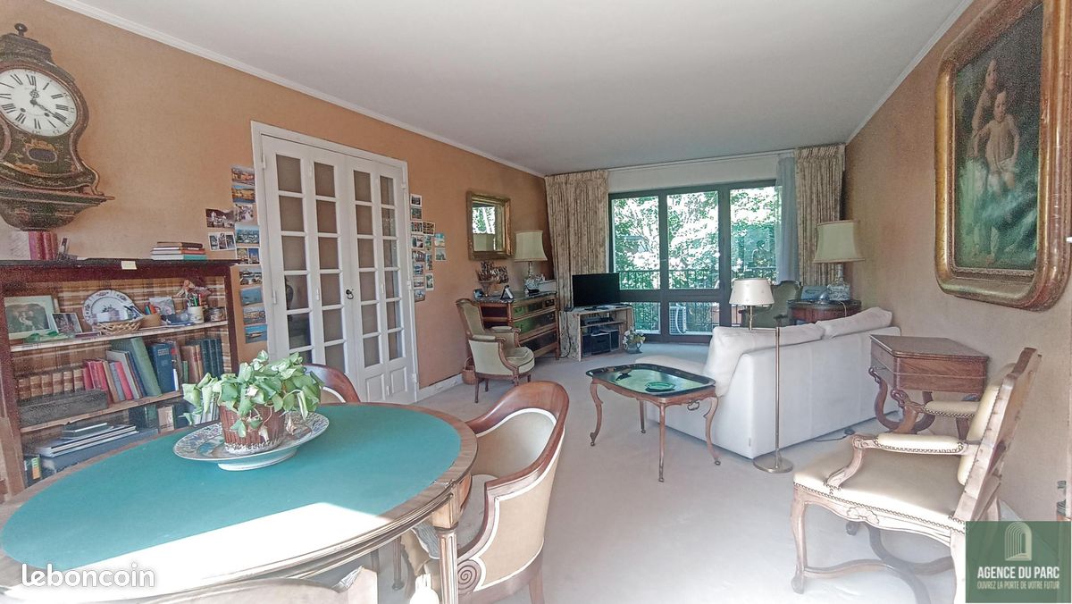 Appartement 2 pièces 83 m² · à Ville-d'Avray · 83 m² · 372 000 €