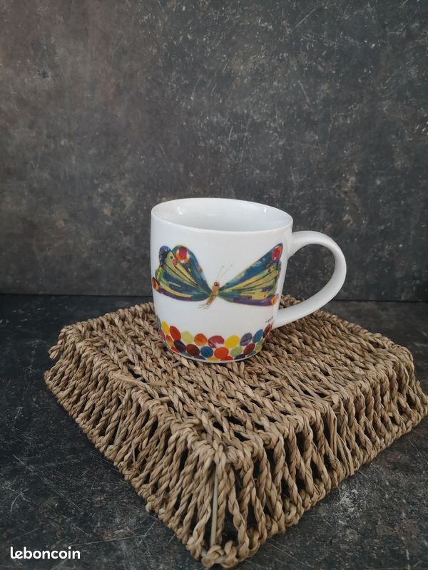 Mug (image 3)