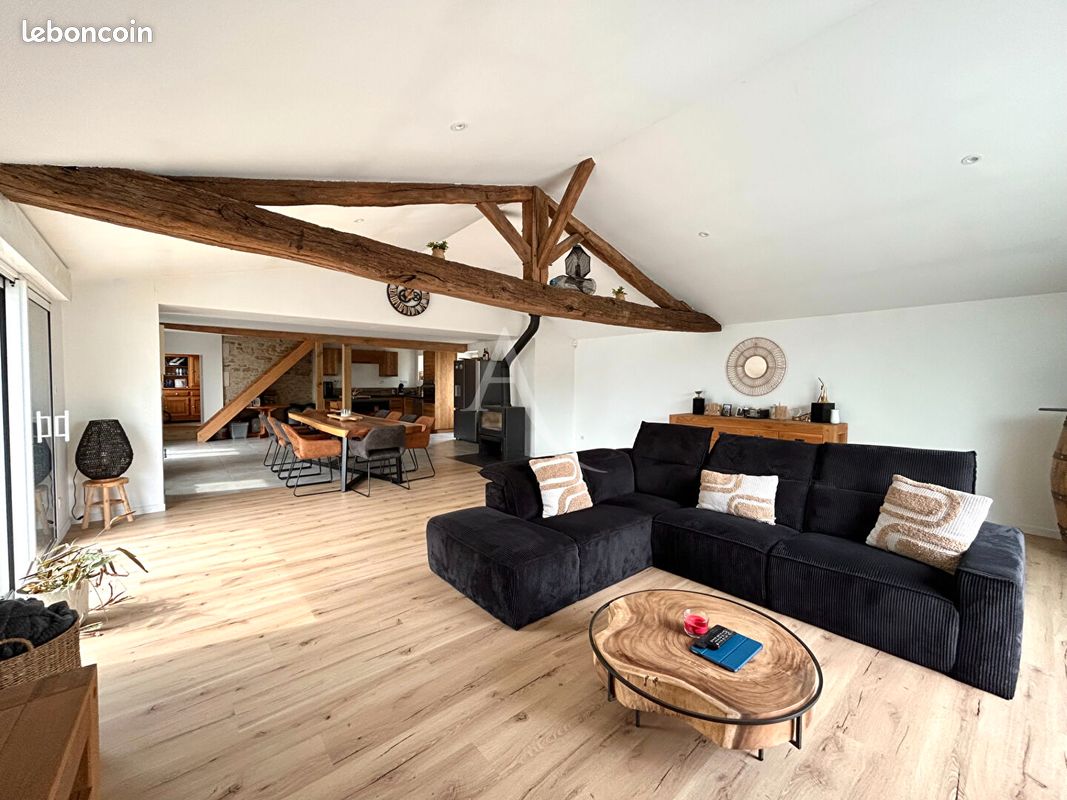 Maison 4 pièces 147 m² · à Moreilles · 147 m² · 199 580 €