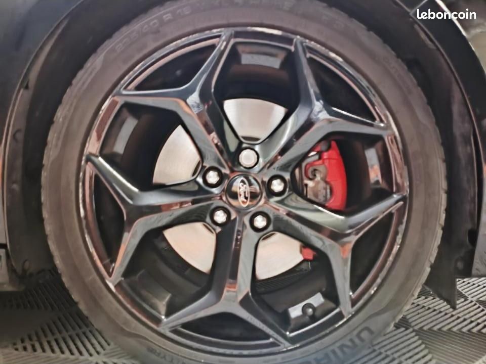 FORD FOCUS 2.0 TDCi - 185 - ST - CAM DE RECUL - RADAR AR - PARK ASSIST - DISTRIBUTION FAIT (image 30)