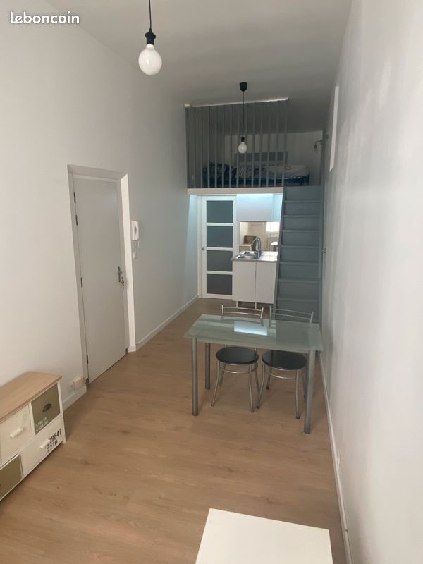 Appartement 1 pièce 17 m² · à Angers · 17,2 m² · 560 €