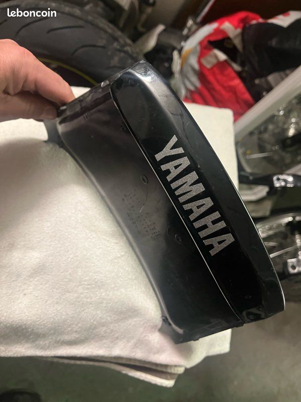 Carénage arrière TMAX, Yamaha phase 1 (image 3)