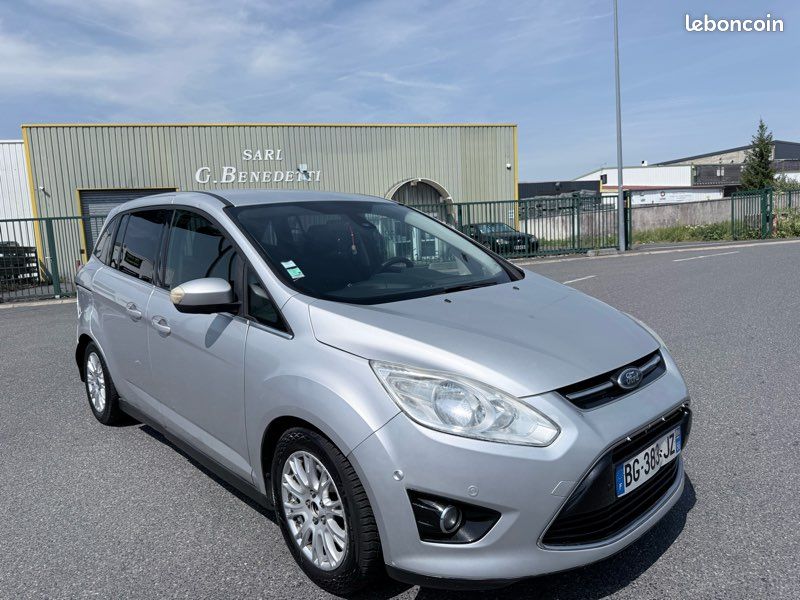 Ford Grand c Max 1.6l titanuim 121000 km fulls options garantie, 15 mois (image 2)