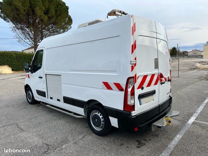 Renault master 170 CV L2H2 2019 (image 2)