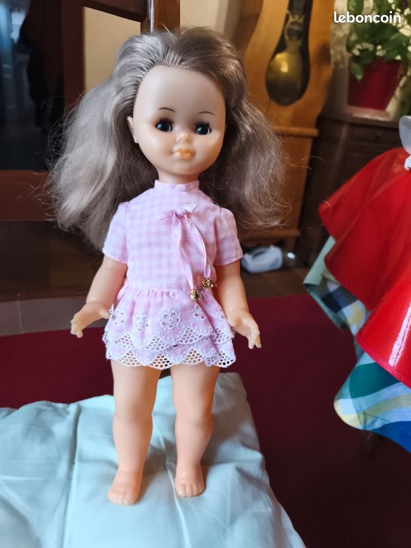 Poupée Bella 40 cm - Collection